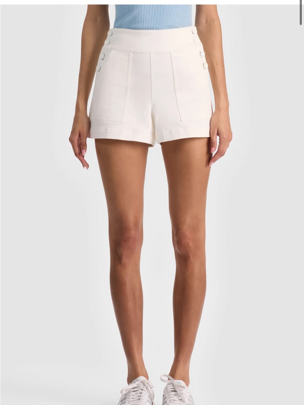 NWT Alice + Olivia White High-Waist Button-Accent Shorts